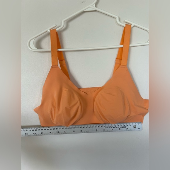 NWOT Knix Bra Size 7 Melon Orange Thin Strap Padded VNeck Adjustable Performance - Picture 3 of 7